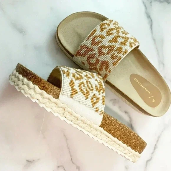 Anthropologie Yara Beaded Pool Slide Sandals New! - Picture 4 of 7